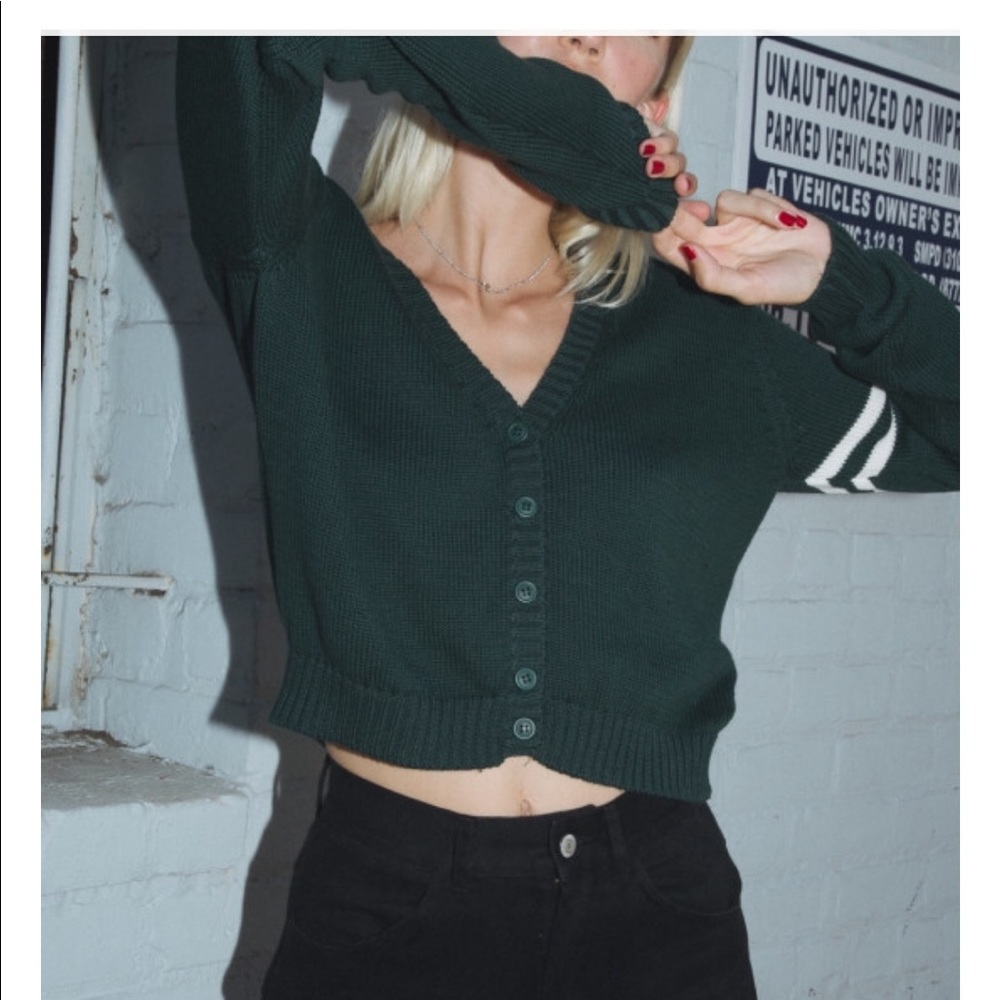 Brandy Melville Billie Sweater